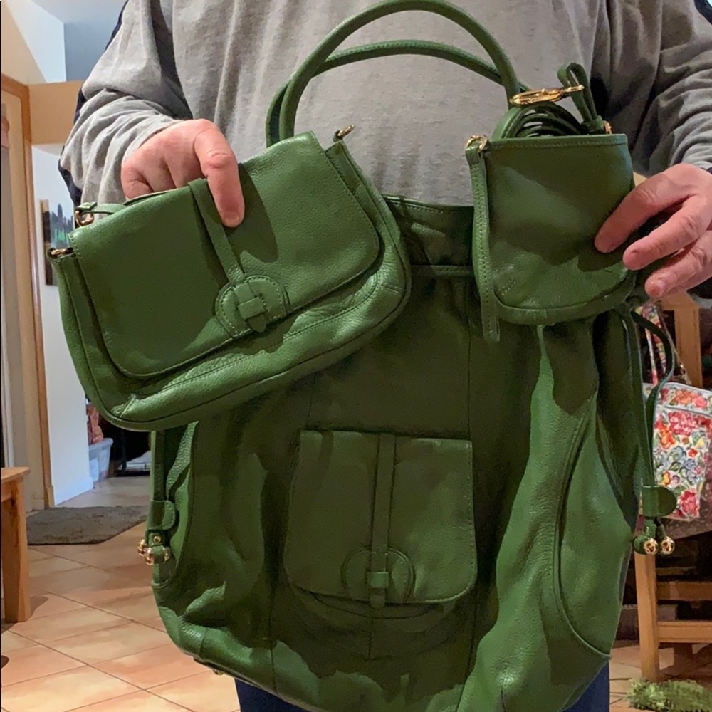 Large Green Leather Satchel w/ 2 add’l bags, strap